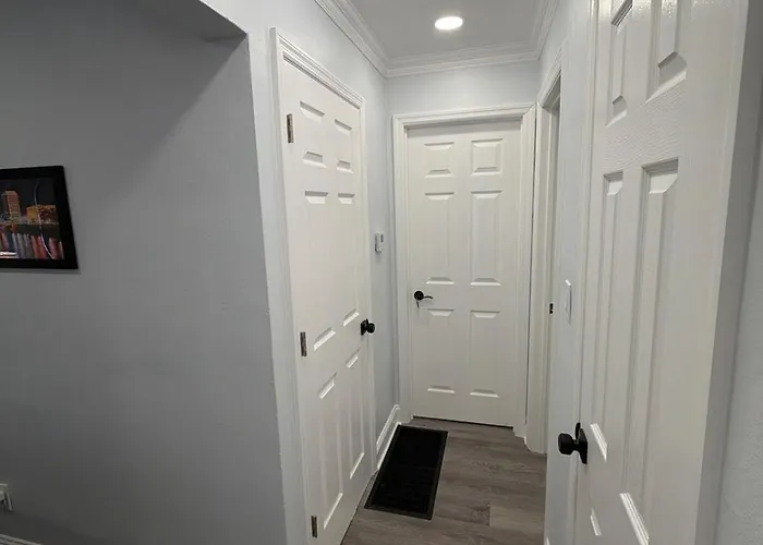 Сasa de vacaciones Beautifully Upgraded Two Bedroom *